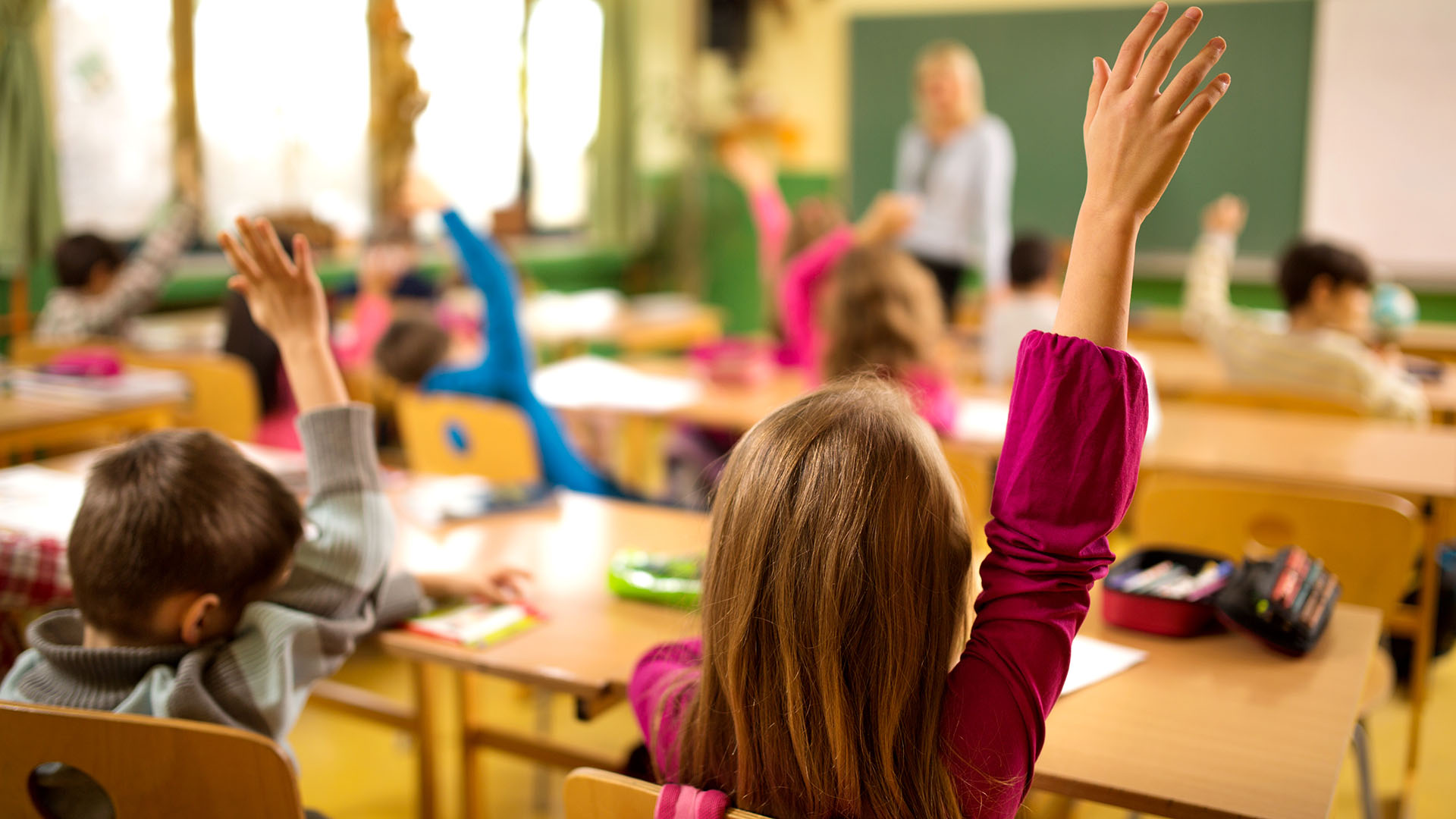 Laudele profesorilor sporesc concentrarea elevilor