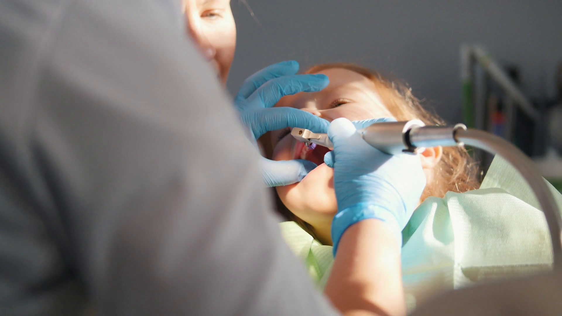 S-au redeschis 6 cabinete stomatologice școlare