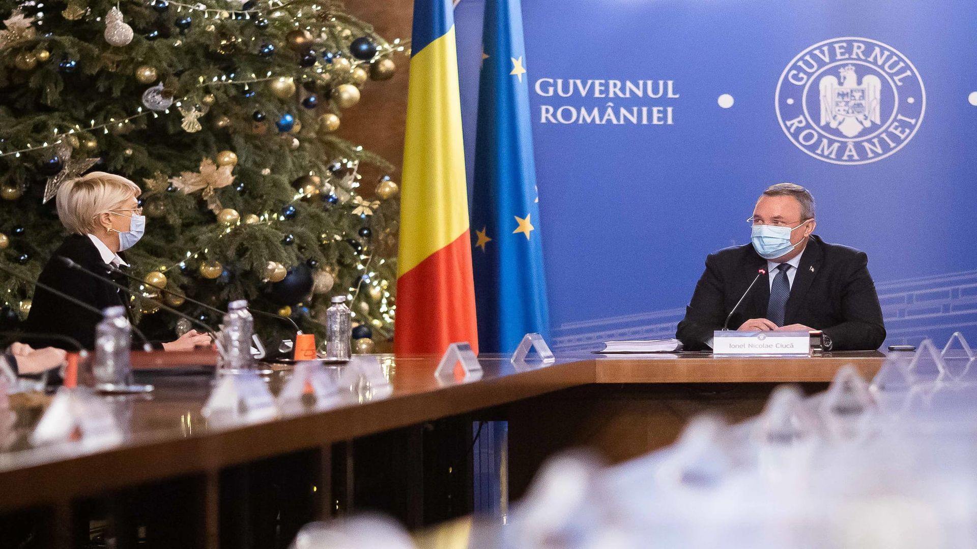 Premierul interimar: Avem tot ce ne trebuie pentru campania de vaccinare