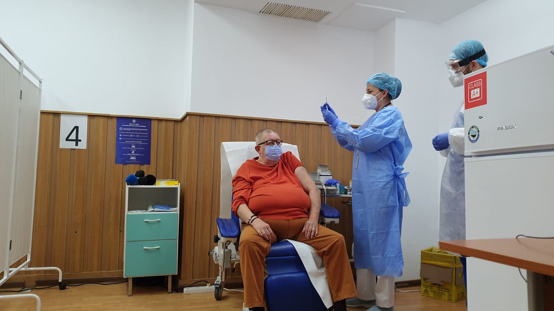 Spitalele Universitar și Marius Nasta au început campania de vaccinare anti-COVID